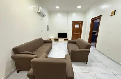 شقة - 2 غرف نوم - 2 حمامات للايجار في أم قرن - الضعاين