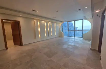 Apartment - 2 Bedrooms - 2 Bathrooms for rent in Zig Zag Tower A - Zig Zag Towers - West Bay - Doha