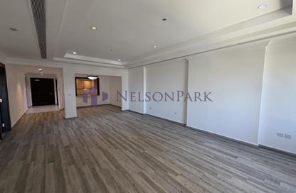 Apartment - 1 - 2 for sale in West Porto Drive - Porto Arabia - The Pearl Island - Doha