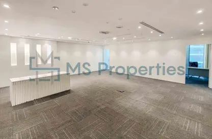 مساحات مكتبية - 4 غرف نوم - 2 حمامات للايجار في منطقة المارينا - الوسيل