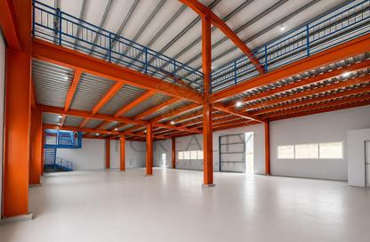 Warehouse - Studio - 2 for rent in East Industrial Street - Birkat Al Awamer - Al Wakra