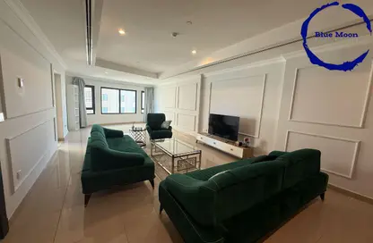 Apartment - 1 Bedroom - 2 Bathrooms for rent in West Porto Drive - Porto Arabia - The Pearl Island - Doha