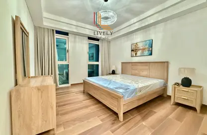 شقة - غرفة نوم - 2 حمامات للايجار في كريستال ريزيدنس - جزيرة جيوان - جزيرة اللؤلؤة - الدوحة