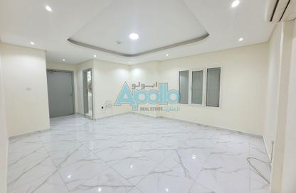 Apartment - 3 Bedrooms - 3 Bathrooms for rent in Al Sadd Road - Al Sadd - Doha Apartment - 3 Bedrooms - 3 Bathrooms for rent in Al Sadd Road - Al Sadd - Doha
