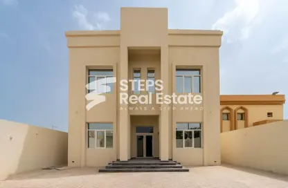 فيلا - 7 غرف نوم - 8 حمامات للبيع في الثمامة - الثمامة - الدوحة