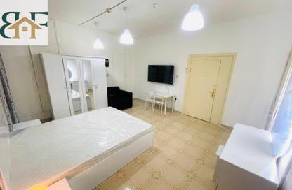 Apartment - Studio - 1 Bathroom for rent in Al Sadd Road - Al Sadd - Doha