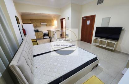 Apartment - Studio - 1 Bathroom for rent in Al Sadd Road - Al Sadd - Doha Apartment - Studio - 1 Bathroom for rent in Al Sadd Road - Al Sadd - Doha