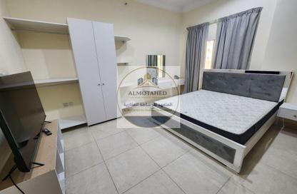 Apartment - Studio - 1 Bathroom for rent in Al Sadd Road - Al Sadd - Doha Apartment - Studio - 1 Bathroom for rent in Al Sadd Road - Al Sadd - Doha