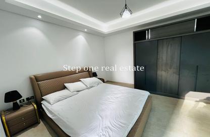 Apartment - 2 Bedrooms - 3 Bathrooms for rent in Marina Tower 23 - Marina District - Lusail