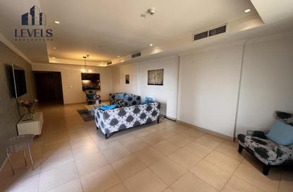 Apartment - 1 Bedroom - 2 Bathrooms for rent in East Porto Drive - Porto Arabia - The Pearl Island - Doha Apartment - 1 Bedroom - 2 Bathrooms for rent in East Porto Drive - Porto Arabia - The Pearl Island - Doha