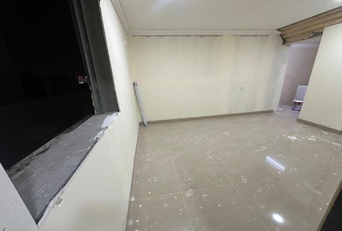 52223103 - Property Image 3