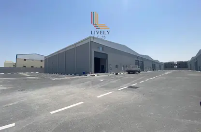 Warehouse - Studio - 1 Bathroom for rent in East Industrial Street - Birkat Al Awamer - Al Wakra