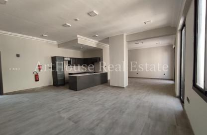 Apartment - Studio - 1 Bathroom for rent in Bin Omran - Fereej Bin Omran - Doha