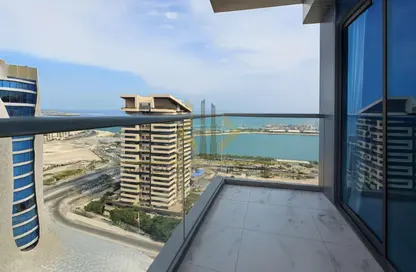 Apartment - 2 Bedrooms - 3 Bathrooms for rent in Lusail Marina Heights - Marina District - Lusail