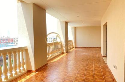 Apartment - 2 Bedrooms - 3 Bathrooms for sale in East Porto Drive - Porto Arabia - The Pearl Island - Doha