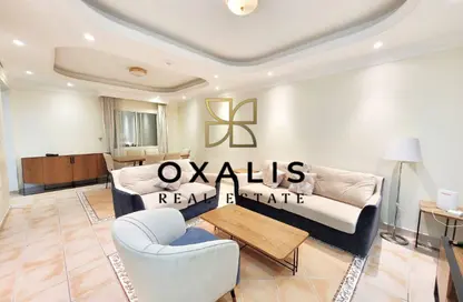 Apartment - 2 Bedrooms - 3 Bathrooms for rent in Al Sadd Road - Al Sadd - Doha