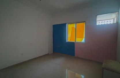 Apartment - 2 Bedrooms - 2 Bathrooms for rent in Fereej Kulaib - Doha
