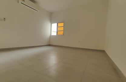 Apartment - 2 Bedrooms - 2 Bathrooms for rent in Fereej Kulaib - Doha