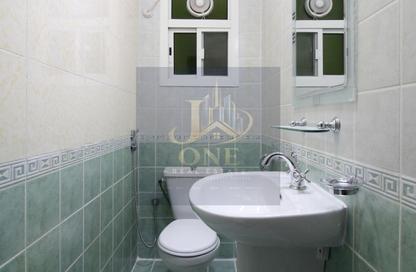 Apartment - 2 Bedrooms - 2 Bathrooms for sale in Al Wakra - Al Wakra - Al Wakrah - Al Wakra Apartment - 2 Bedrooms - 2 Bathrooms for sale in Al Wakra - Al Wakra - Al Wakrah - Al Wakra