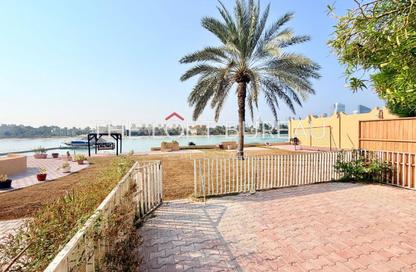 Villa - 4 Bedrooms - 5 Bathrooms for rent in West Bay Lagoon Villas - West Bay Lagoon - West Bay Lagoon - Doha