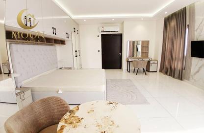 Apartment - 1 - 1 for rent in Salaja Street - Doha Al Jadeed - Doha Apartment - 1 - 1 for rent in Salaja Street - Doha Al Jadeed - Doha