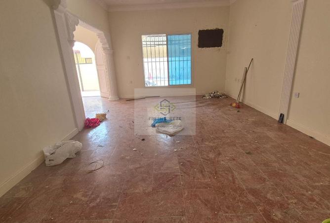 58631418 - Property Image 2
