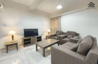 Apartment - 2 Bedrooms - 2 Bathrooms for rent in Al Mansoura - Al Mansoura - Doha