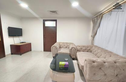 Apartment - 2 Bedrooms - 1 Bathroom for rent in EB16 - Doha Al Jadeed - Doha