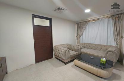 Apartment - 2 Bedrooms - 1 Bathroom for rent in EB16 - Doha Al Jadeed - Doha