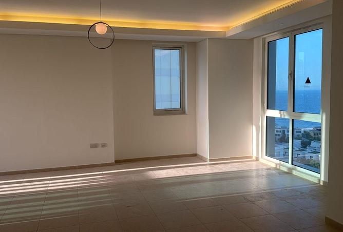 57302987 - Property Image 3