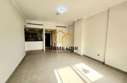 Apartment - 2 Bedrooms - 3 Bathrooms for sale in Piazza 3 - La Piazza - Fox Hills - Lusail