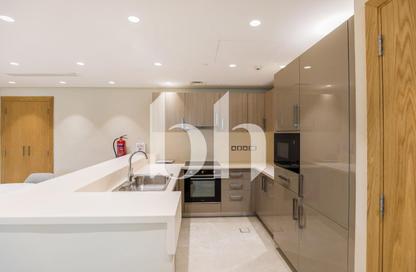 Apartment - 1 - 2 for rent in Viva West - Viva Bahriyah - The Pearl Island - Doha Apartment - 1 - 2 for rent in Viva West - Viva Bahriyah - The Pearl Island - Doha