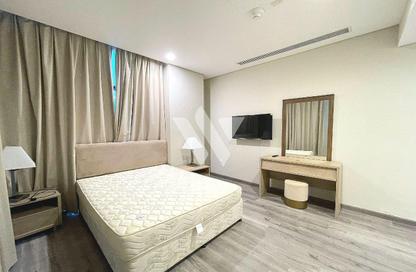 Apartment - 2 Bedrooms - 3 Bathrooms for rent in Giardino Village - The Pearl Island - Doha