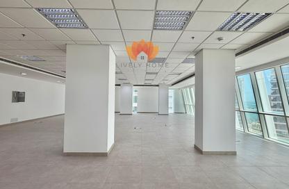 Office Space - Studio - 1 Bathroom for rent in Marina Tower 21 - Marina District - Lusail Office Space - Studio - 1 Bathroom for rent in Marina Tower 21 - Marina District - Lusail