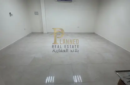 Villa - 1 Bedroom - 1 Bathroom for rent in Salata - Doha