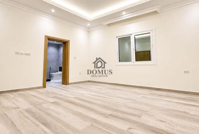 55176240 - Property Image 2