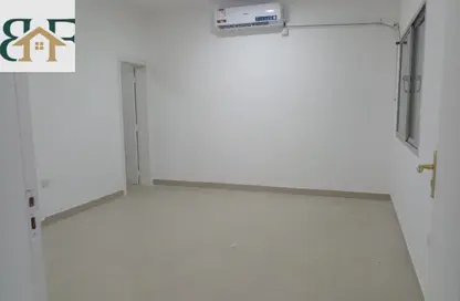 Apartment - 1 Bathroom for rent in Najma - Doha