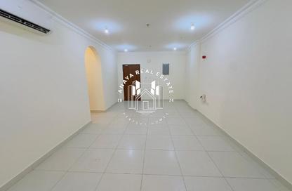 Apartment - 3 Bedrooms - 2 Bathrooms for rent in Al Wakra - Al Wakra - Al Wakrah - Al Wakra Apartment - 3 Bedrooms - 2 Bathrooms for rent in Al Wakra - Al Wakra - Al Wakrah - Al Wakra