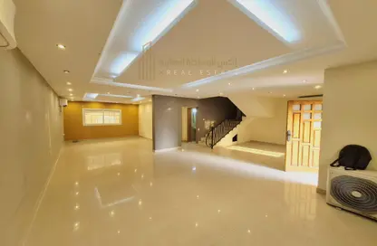 Villa - 3 Bedrooms - 4 Bathrooms for rent in Al Waab Street - Al Waab - Doha