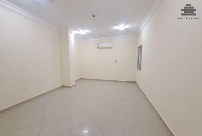 54489811 - Property Image 3