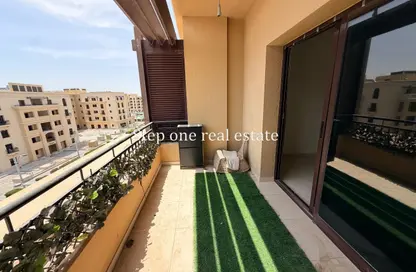 Apartment - 1 Bathroom for rent in Catania - La Piazza - Fox Hills - Lusail