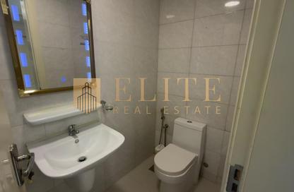 Apartment - 3 - 4 for rent in West Bay Tower - West Bay - West Bay - Doha