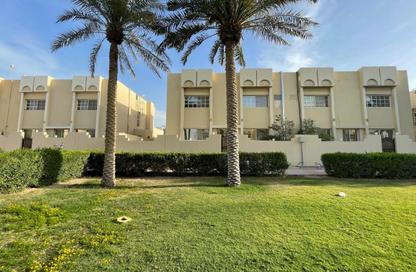 مجمع سكني - 4 غرف نوم - 4 حمامات للايجار في مجمع برزان السكني - سلاطة الجديدة - سلاطة - الدوحة
