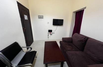 Apartment - Studio - 1 for rent in Old Salata - Salata - Doha