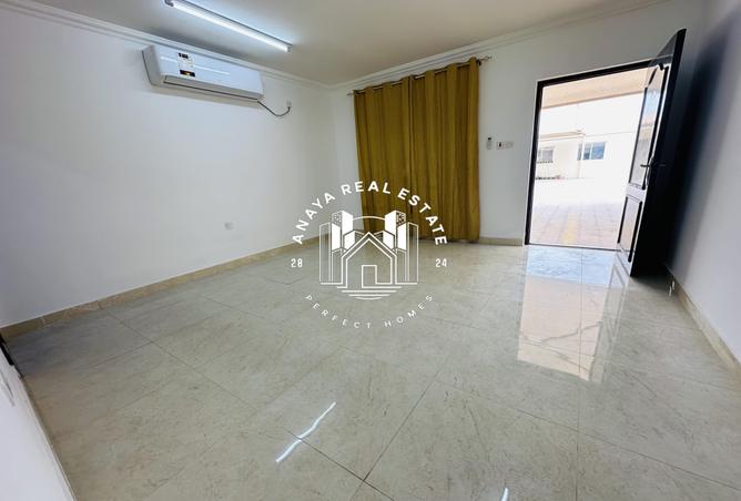 54102393 - Property Image 2