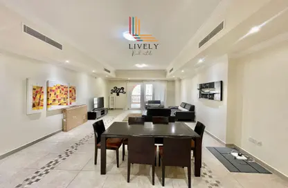 شقة - غرفة نوم - 2 حمامات للايجار في 9 تاور - بورتو أرابيا - جزيرة اللؤلؤة - الدوحة