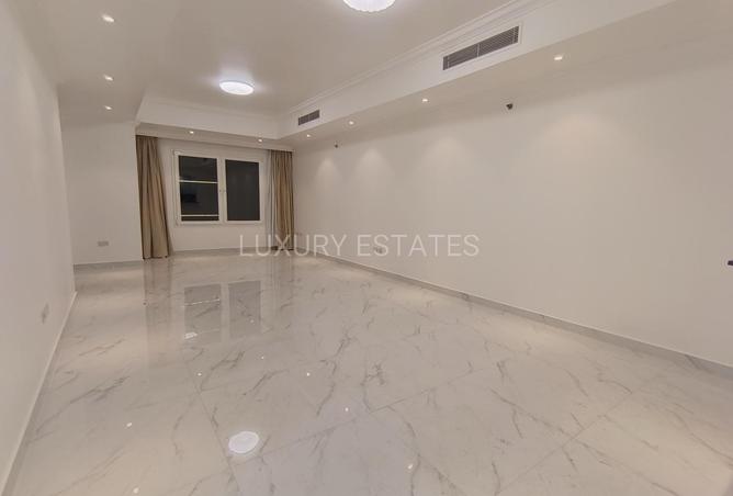 61334192 - Property Image 3