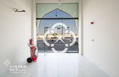 محل تجاري - استوديو - 1 حمام للايجار في شارع المرخية - المرخية - الدوحة