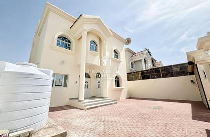 Villa - 7 Bedrooms - 7+ Bathrooms for rent in Duhail Villas - Al Duhail - Doha