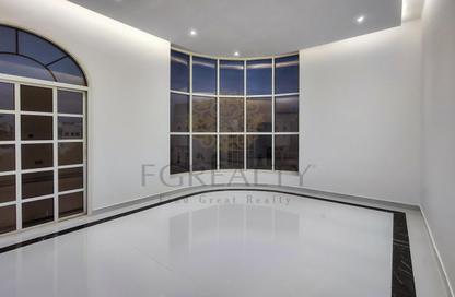 Villa - 5 Bedrooms - 6 Bathrooms for rent in West Bay Lagoon Villas - West Bay Lagoon - West Bay Lagoon - Doha